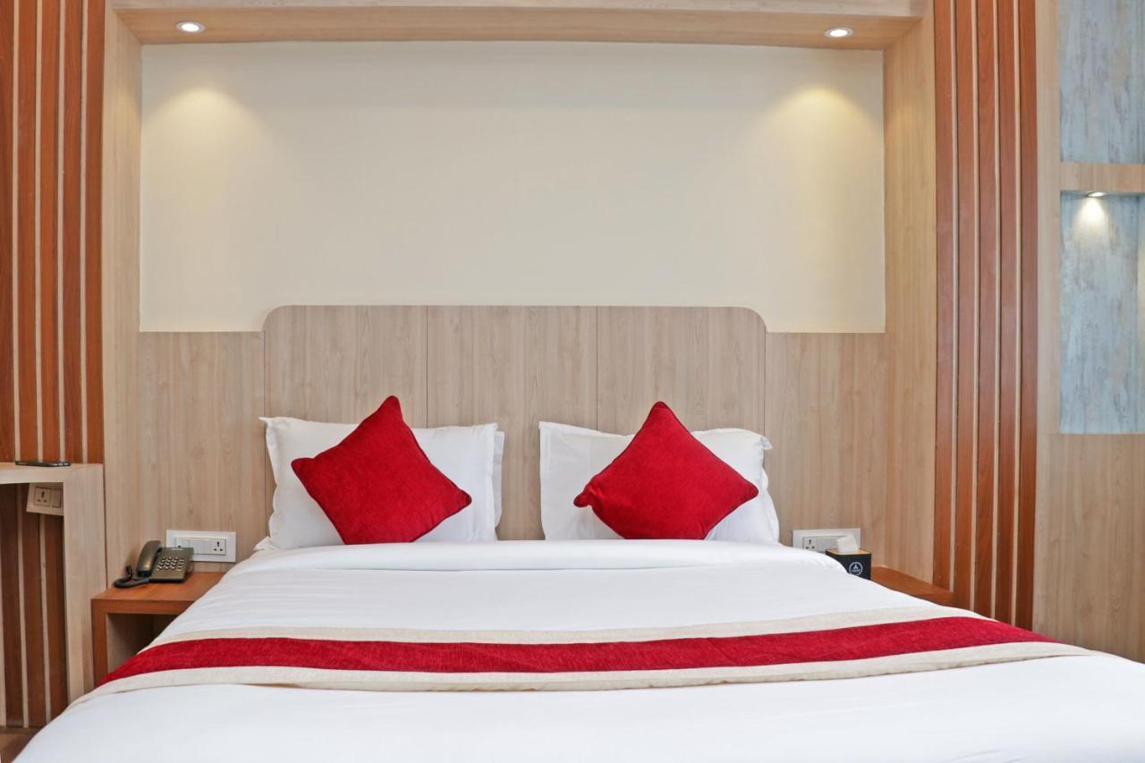Hotel Nilakantha Pvt. Ltd Kathmandu Exterior photo
