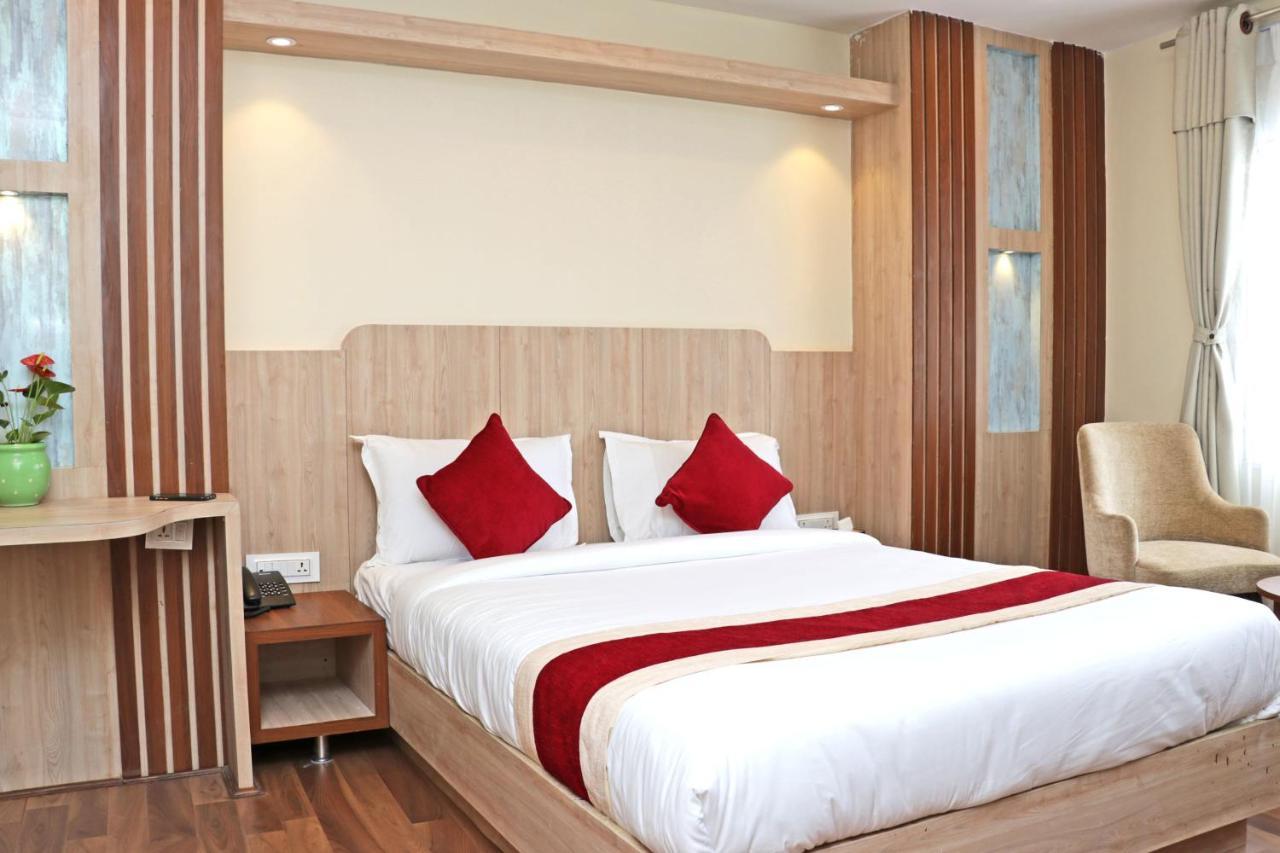 Hotel Nilakantha Pvt. Ltd Kathmandu Exterior photo