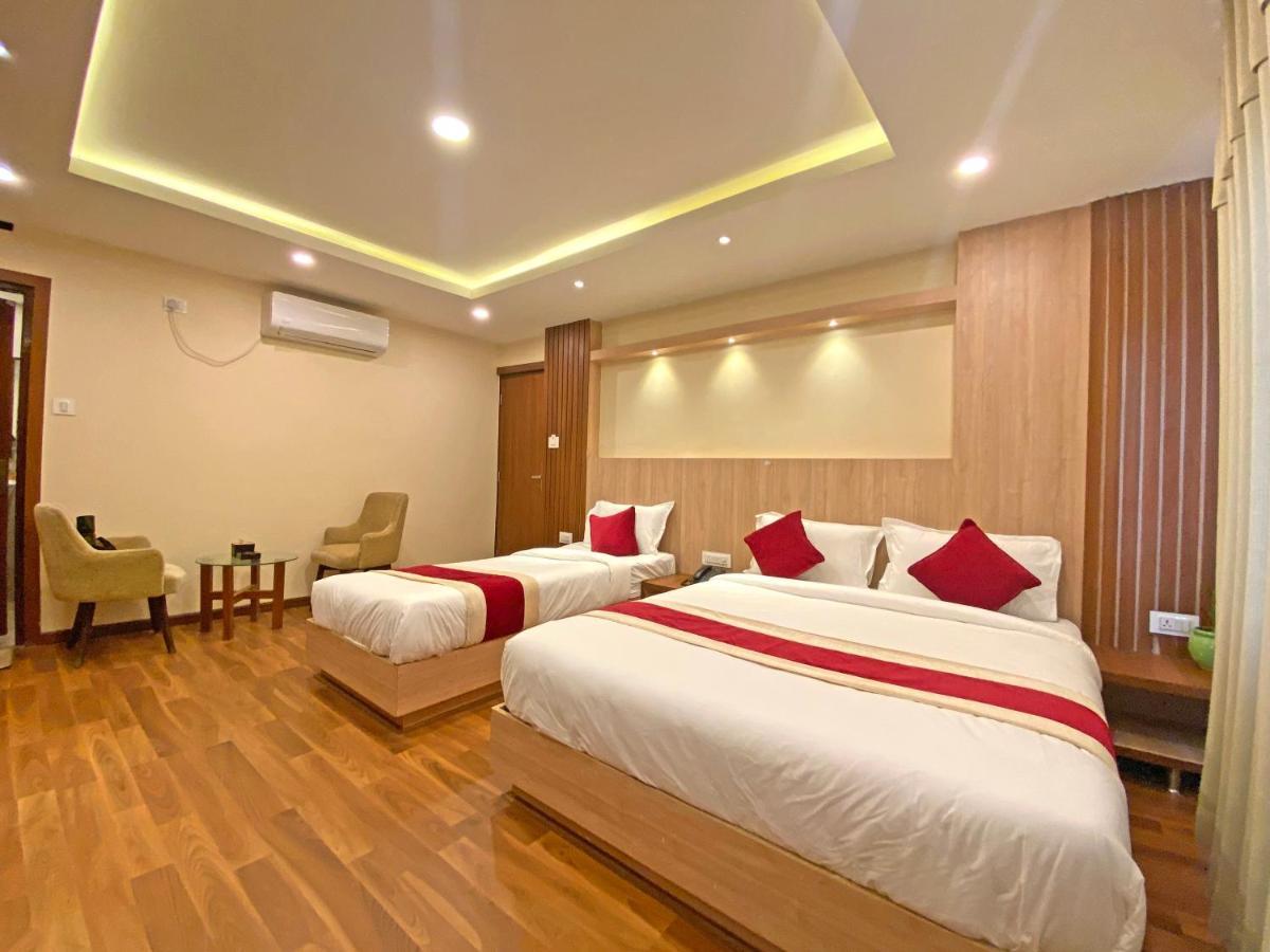 Hotel Nilakantha Pvt. Ltd Kathmandu Exterior photo