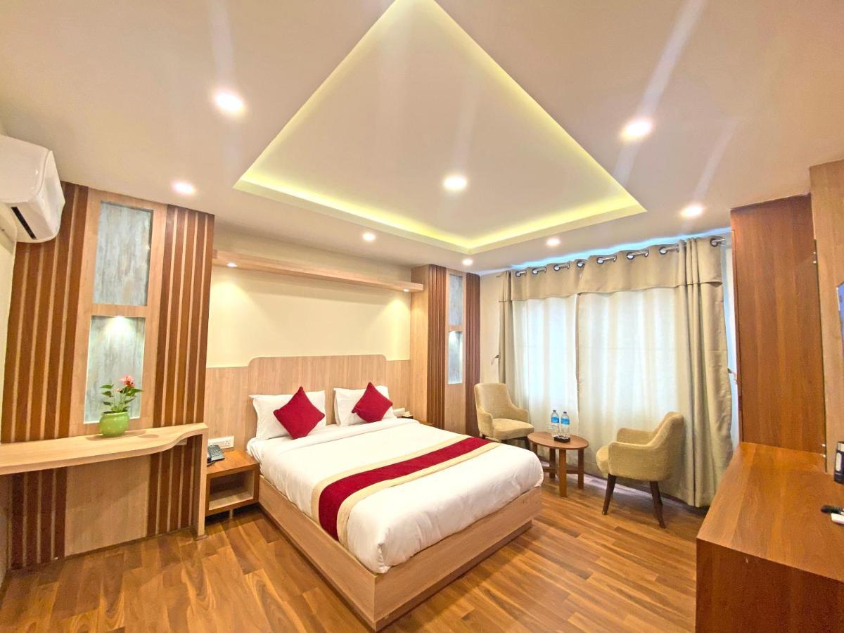 Hotel Nilakantha Pvt. Ltd Kathmandu Exterior photo