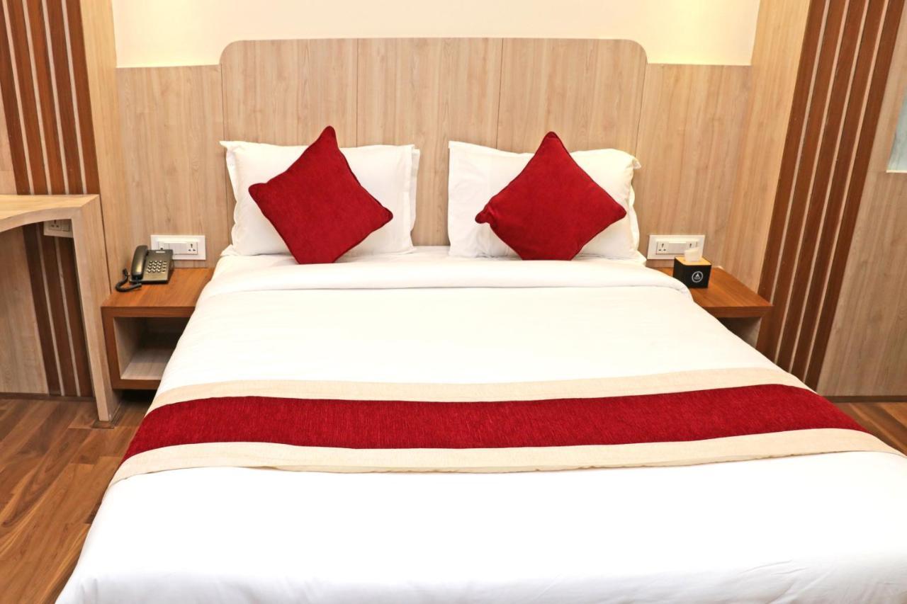 Hotel Nilakantha Pvt. Ltd Kathmandu Exterior photo
